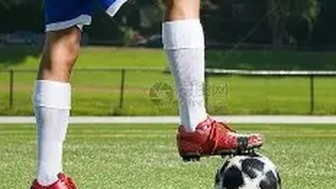 哈兰德揭秘赛后惊喜互动：曼奇尼“轻抚”激励，感恩之情溢于言表！